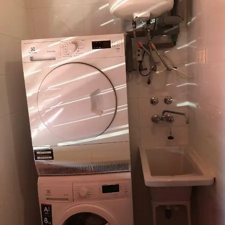 Bajo 2 Del Edificio Lucerna Iii - Mil Palmeras *